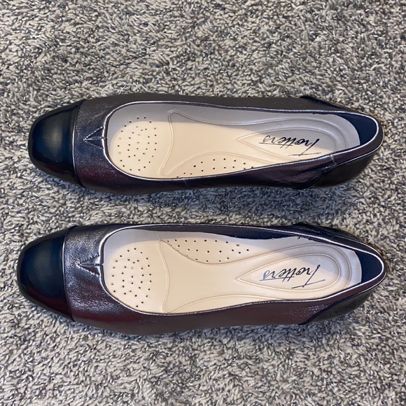 TROTTERS SZ 6.5 womens low heels slip on shoes DAISY PEWTER METALLIC NEW NWOT - Picture 3 of 7